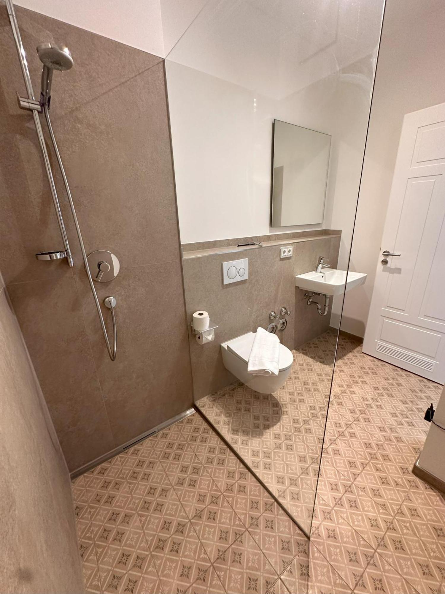 גמונד אם טגרנזה Vaicun Stays Luxury Apartments - Stilvolle Apartments Am Tegernsee מראה חיצוני תמונה
